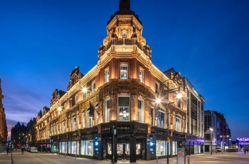 B2547890 2b00 4c2c aad0 ae174ee32904